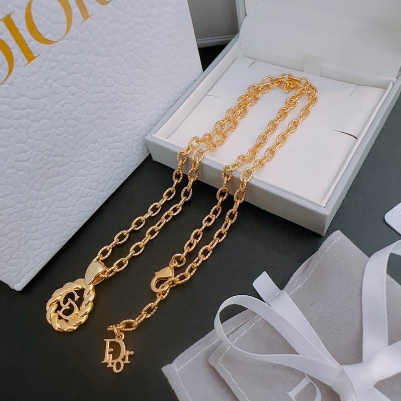 Dior Necklace 03lyh158